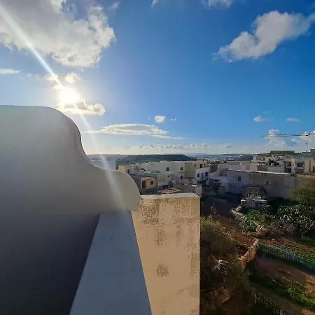 Sea View Penthouse Apartment Zebbug  Exterior photo