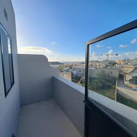 Sea View Penthouse Apartment Zebbug  Exterior photo